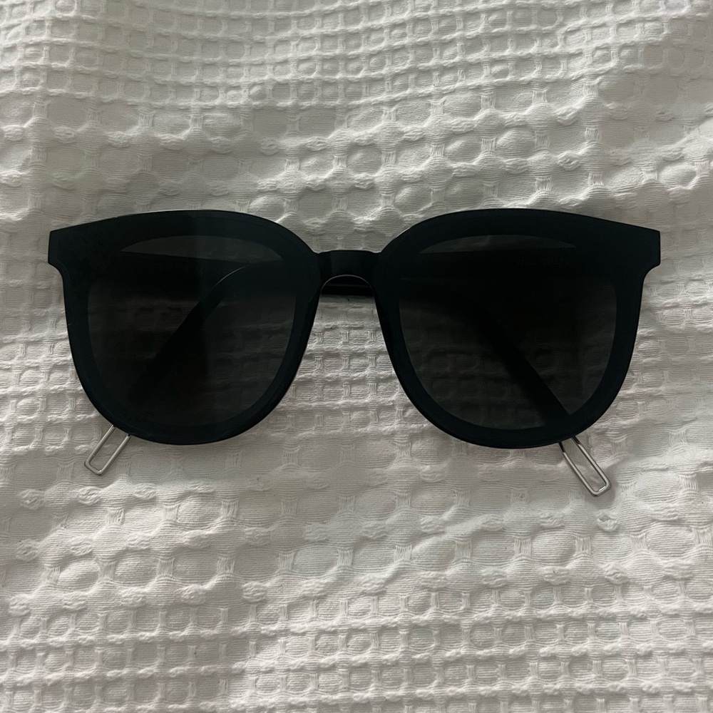 COPY - Gentle Monster Flatba Ma Mars Sunglasses